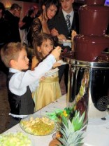 csokiszökőkút - gyerekek